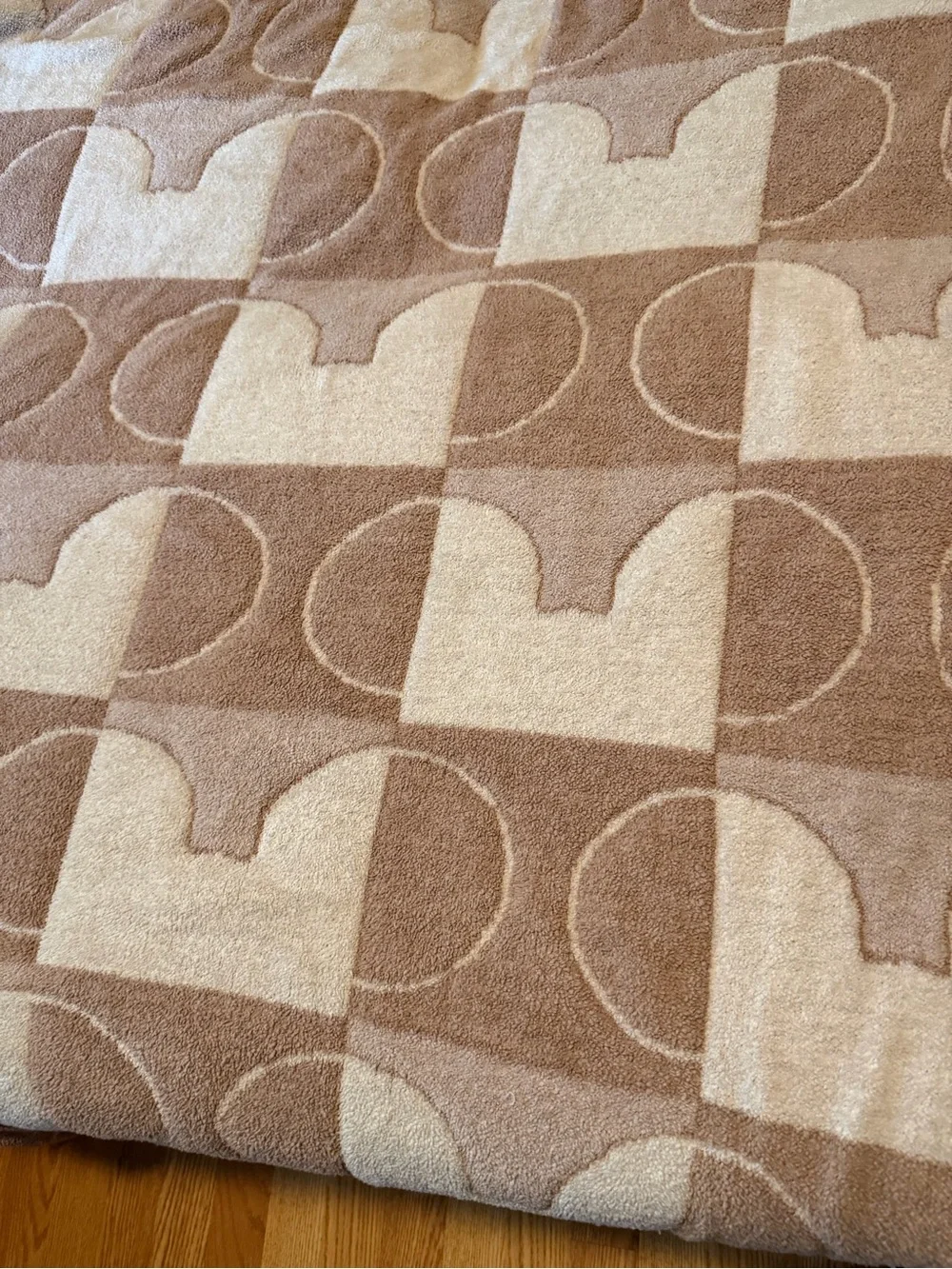 Disney neutral mickey head throw blanket